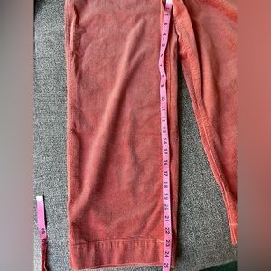 👖Sold out, brand new, Madewell slim Emmett wide-leg crop pants.